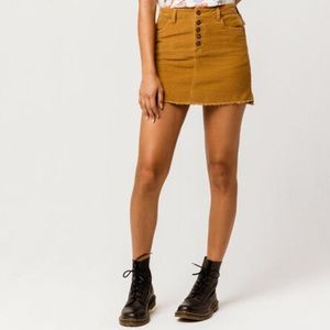 NWOT Sky and Sparrow Light Brown Corduroy Mini Skirt with Frayed Hem Size 9